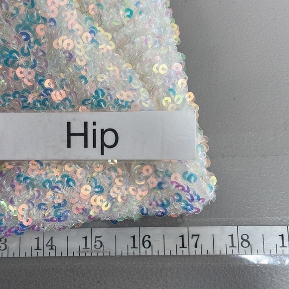 Mable Dress NWT Mini Sequin Sleeveless Scoop Neck Off White Pink Size Small - Picture 15 of 15